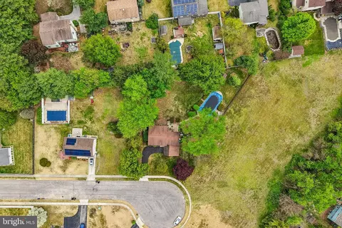 View/Area - 8 Dunham Ct, Berlin, NJ 08009 photo 5 of 8