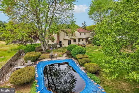 Exterior - 8 Dunham Ct, Berlin, NJ 08009 photo 12 of 15