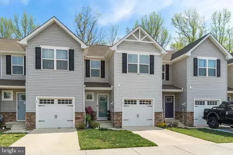 49 Southwind Dr, Blackwood, NJ 08012