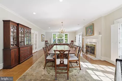 Dining - 406 Warwick Rd, Haddonfield, NJ 08033 photo 2 of 3