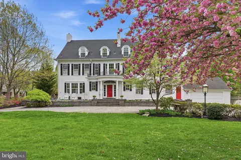 Exterior - 406 Warwick Rd, Haddonfield, NJ 08033 photo 4 of 13