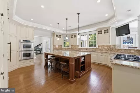 Kitchen - 406 Warwick Rd, Haddonfield, NJ 08033 photo 2 of 3
