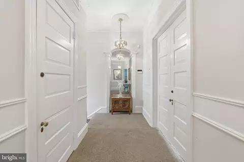 Entry Way - 406 Warwick Rd, Haddonfield, NJ 08033 photo 5 of 8