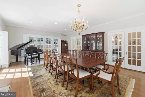 Dining - 406 Warwick Rd, Haddonfield, NJ 08033 photo 1 of 3