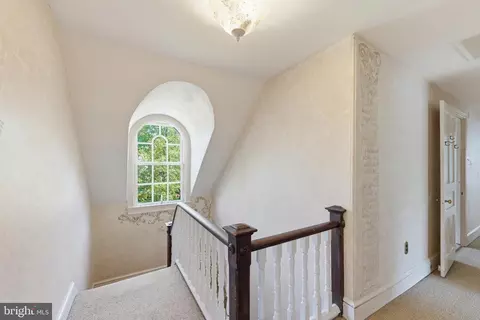 Entry Way - 406 Warwick Rd, Haddonfield, NJ 08033 photo 8 of 8