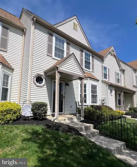 54 Knoll Dr, Clementon, NJ 08021