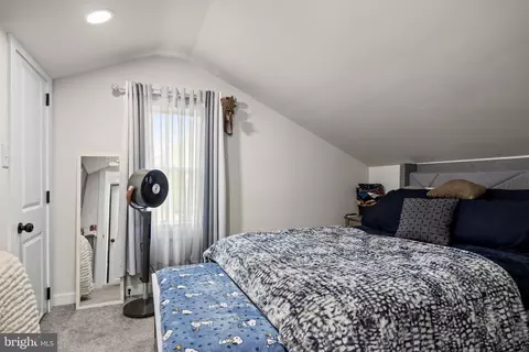 Bedroom - 42 E 6th Ave, Pine Hill, NJ 08021 photo 2 of 4