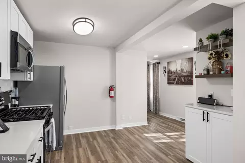 Entry Way - 42 E 6th Ave, Pine Hill, NJ 08021 photo 6 of 8