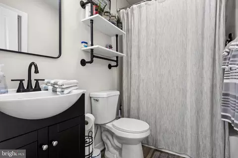 Bath - 42 E 6th Ave, Pine Hill, NJ 08021 photo 1 of 1