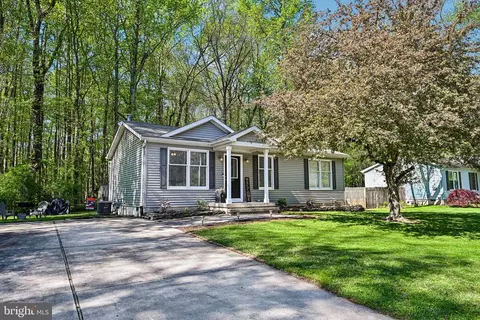 20 Whittier St, Lindenwold, NJ 08021