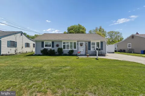 416 Walnut Ave, Gloucester City, NJ 08030