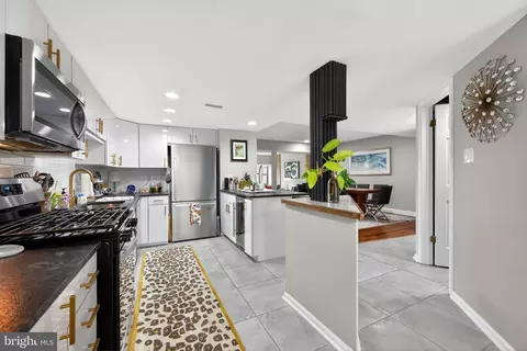 1411 Chanticleer, Cherry Hill, NJ 08003