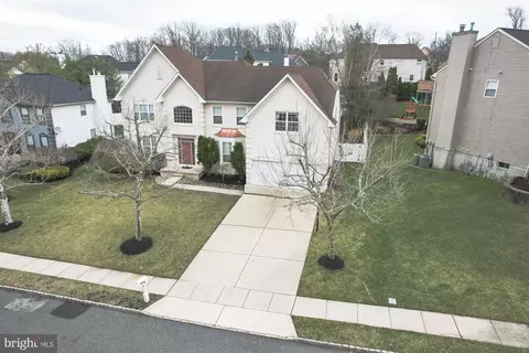 11 Exton Cir, Cherry Hill, NJ 08003