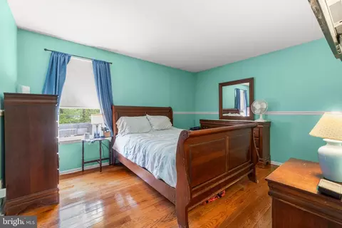Bedroom - 36 Mohawk Ave, Clementon, NJ 08021 photo 3 of 5