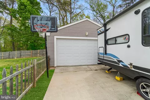 Exterior - 36 Mohawk Ave, Clementon, NJ 08021 photo 3 of 5