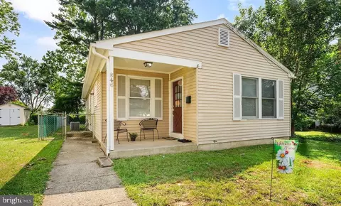 846 N Oakland Ave, Runnemede, NJ 08078