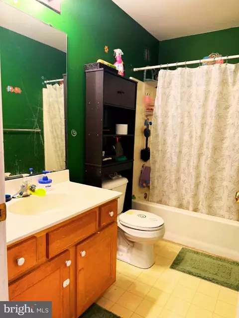 Bath - 376 Ehrke Rd, Hammonton, NJ 08037 photo 2 of 2