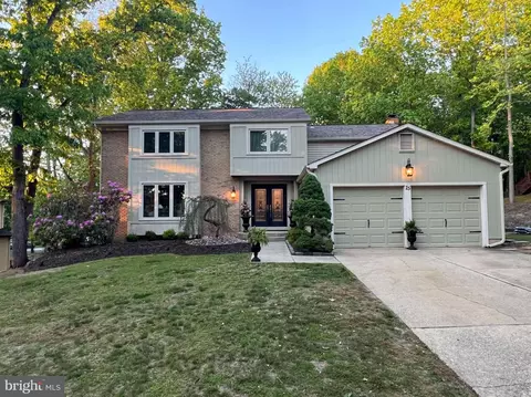 25 Acorn Hill Dr, Voorhees, NJ 08043