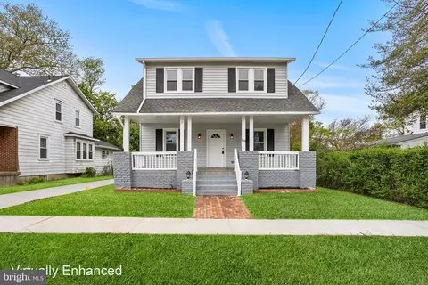 410 Walnut Ave, Laurel Springs, NJ 08021