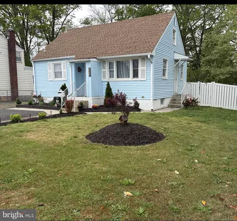 1026 W Browning Rd, Bellmawr, NJ 08031