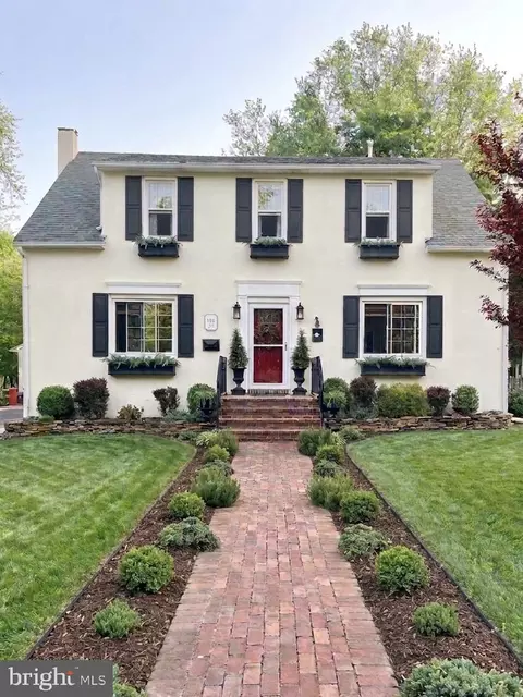 506 10th Ave, Haddon Heights, NJ 08035