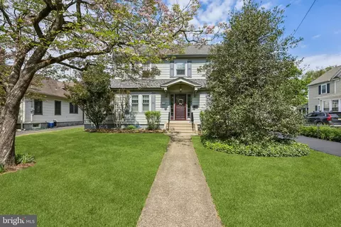 147 Hawthorne Ave, Haddonfield, NJ 08033