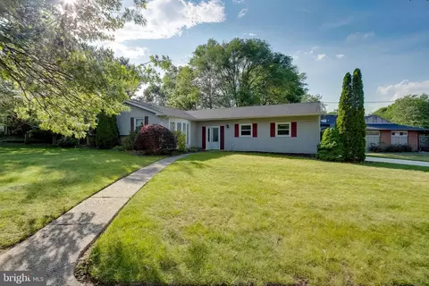 403 Jamaica Dr, Cherry Hill, NJ 08002