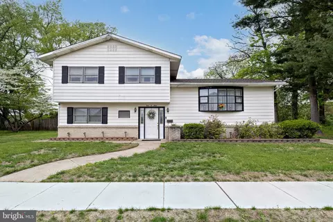 403 Memorial Ave, Gloucester City, NJ 08030