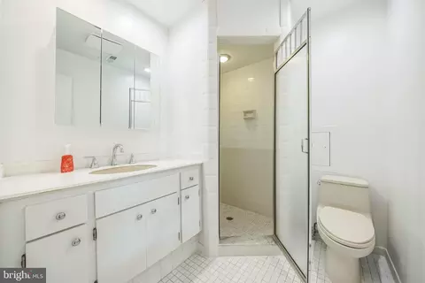 Bath - 24 Centura, Cherry Hill, NJ 08003 photo 3 of 3
