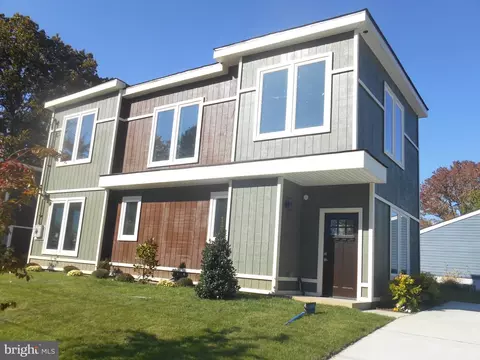 43 E Hodges Ave, Lawnside, NJ 08045