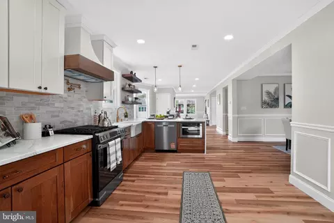 214 State St, Cherry Hill, NJ 08002