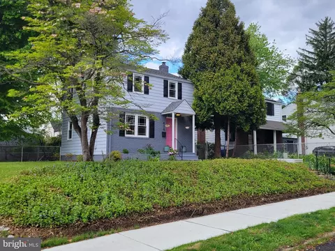 629 Lees Ln, Collingswood, NJ 08108