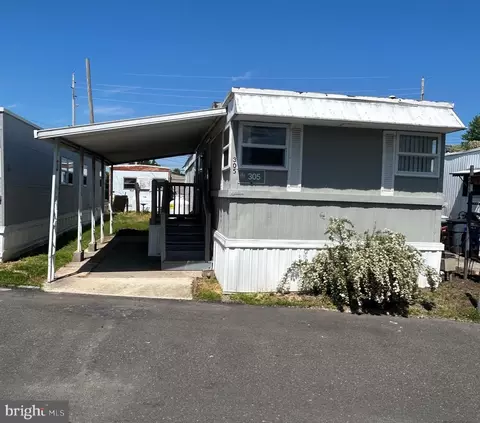 305 Barwood Ave, Gloucester City, NJ 08030