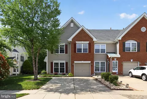 123 La Costa Dr, Blackwood, NJ 08012