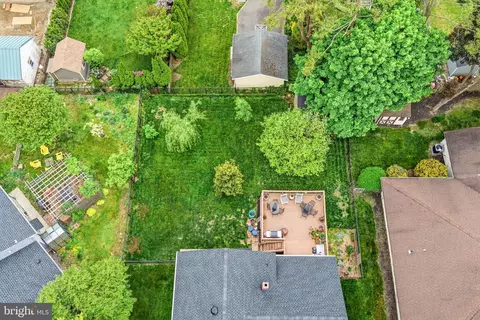 View/Area - 404 Graisbury Ave, Haddonfield, NJ 08033 photo 7 of 10