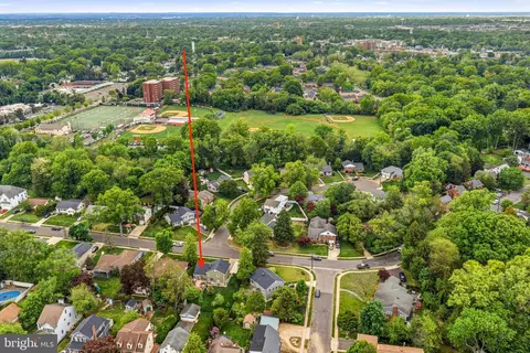 View/Area - 404 Graisbury Ave, Haddonfield, NJ 08033 photo 1 of 10