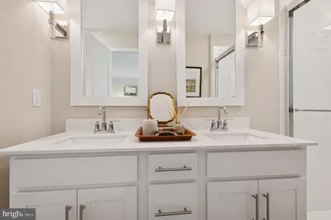 Bath - 41 Silverbell Ave, Berlin, NJ 08009 photo 1 of 1