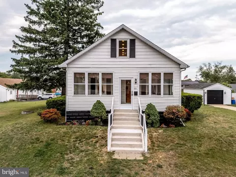 111 Patterson Ave, Bellmawr, NJ 08031