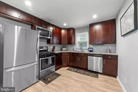 158 Ellis St, Haddonfield, NJ 08033