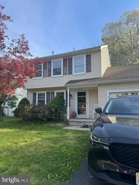 1 Lily Ct, Atco, NJ 08004