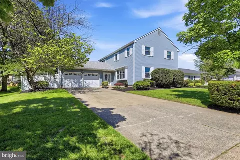 11 Birchwood Park Dr S, Cherry Hill, NJ 08003