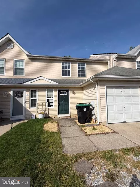 64 Highmeadows, Sicklerville, NJ 08081