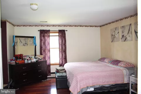 Bedroom - 80 Chews Landing Rd, Clementon, NJ 08021 photo 2 of 7
