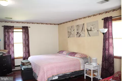 Bedroom - 80 Chews Landing Rd, Clementon, NJ 08021 photo 6 of 7
