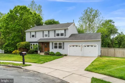 Exterior - 2 Farnham Ct, Clementon, NJ 08021 photo 6 of 6