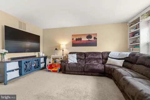 Other - 2 Farnham Ct, Clementon, NJ 08021 photo 7 of 12