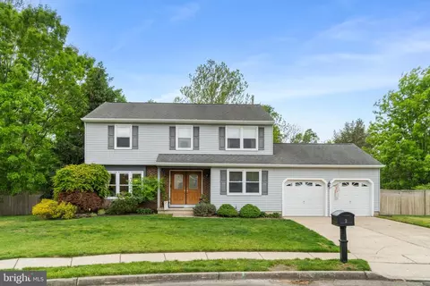 Exterior - 2 Farnham Ct, Clementon, NJ 08021 photo 5 of 6