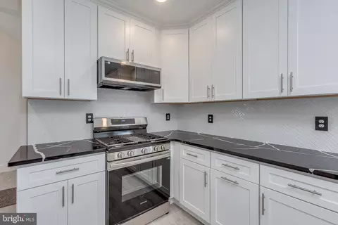 Kitchen - 36 Atlantic Ave, Clementon, NJ 08021 photo 4 of 4