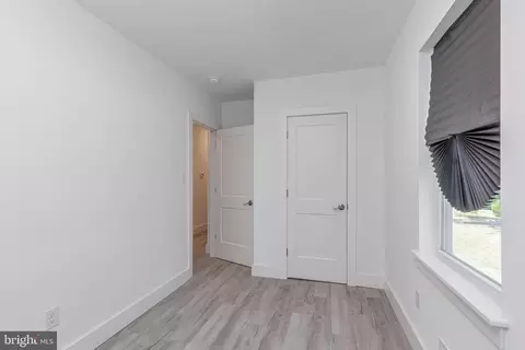 Entry Way - 36 Atlantic Ave, Clementon, NJ 08021 photo 10 of 11