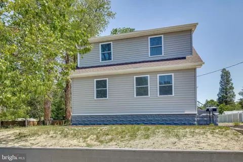 Exterior - 36 Atlantic Ave, Clementon, NJ 08021 photo 4 of 7